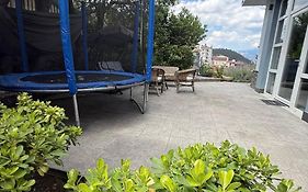 I Kastoria Book House With Garden Motorbike Friendly